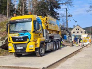 Chantier de terrassement par aspiration pour Deflandre sur le circuit de Spa-Francorchamps